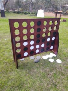 Connect 4)